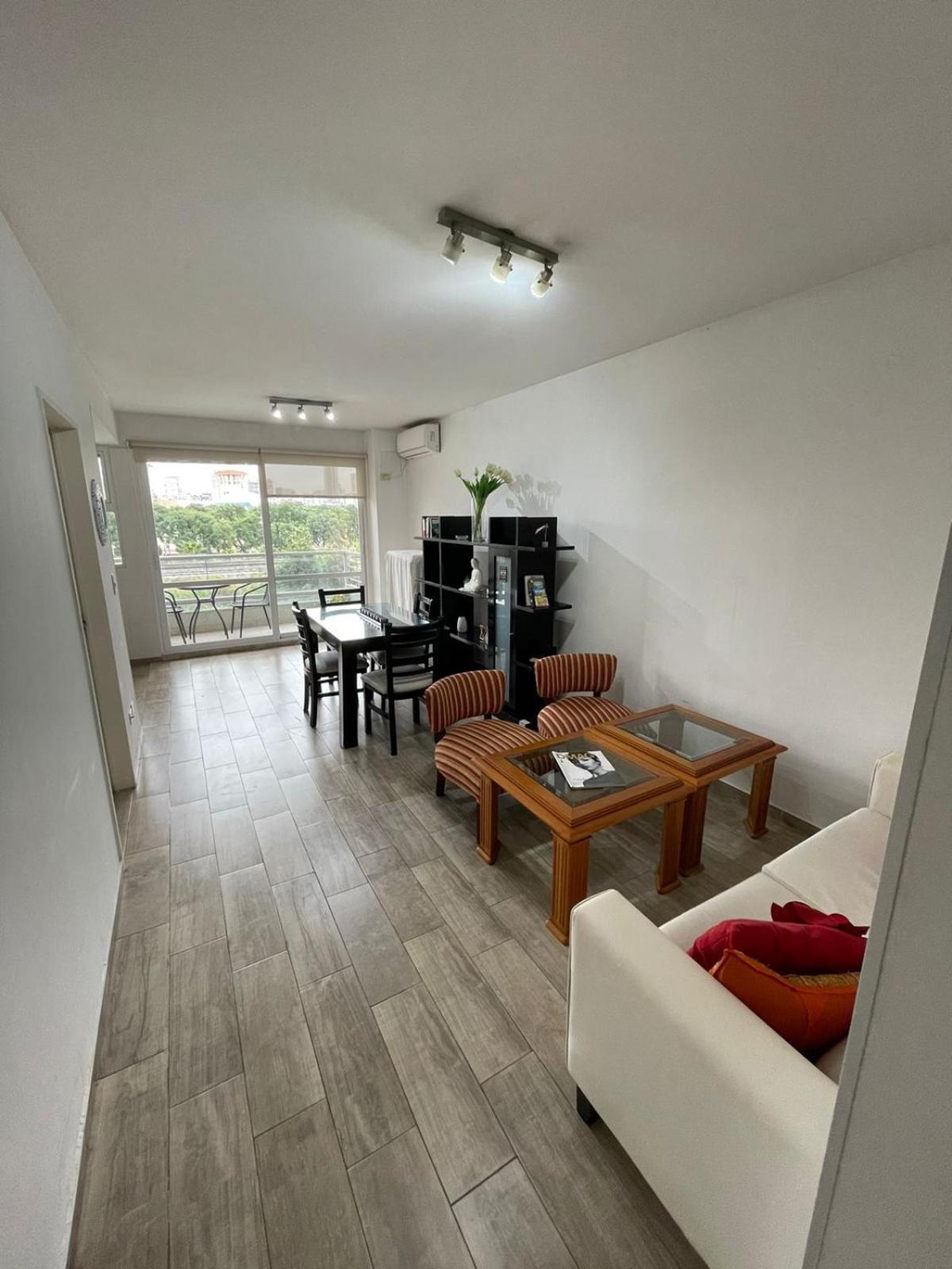 Appartamento Sinclair Flora Apartament Palermo *